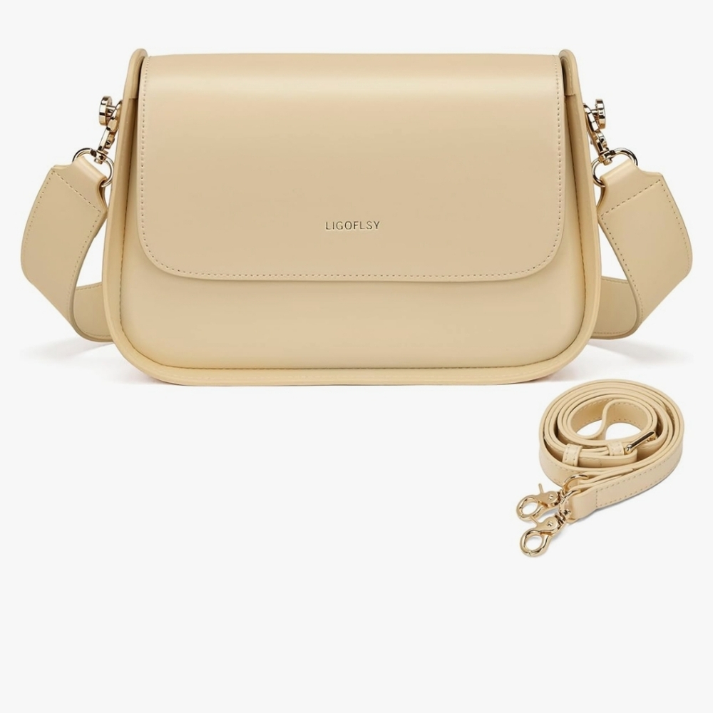 New ivory vegan leather purse.